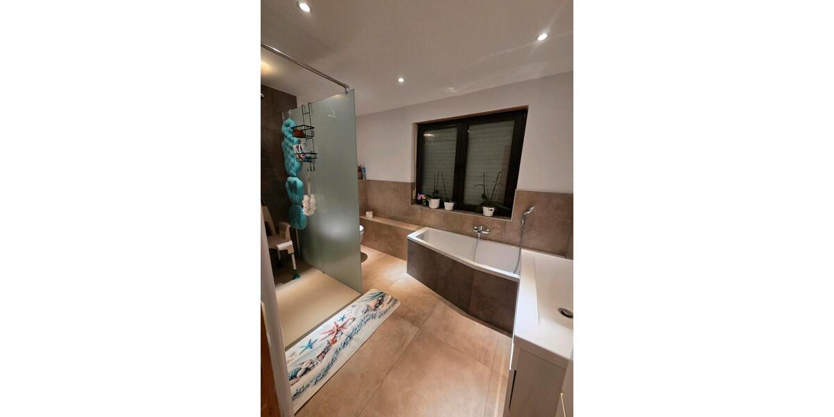 Einfamilienhaus Kaiserslautern Einsiedlerhof - 4 Zimmer, 100 m&sup2;, 900&euro; | Angebot:24878093