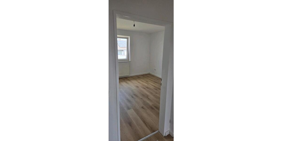 Etagenwohnung Eisenberg (Pfalz) - 2 Zimmer, 60 m&sup2;, 710&euro; | Angebot:26301558