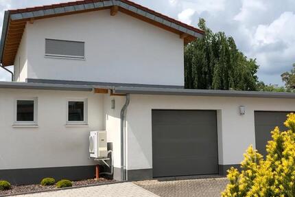 Haus Kaiserslautern Einsiedlerhof - 2 Zimmer, 120 m&sup2;, 1.500&euro; | Angebot:26292712