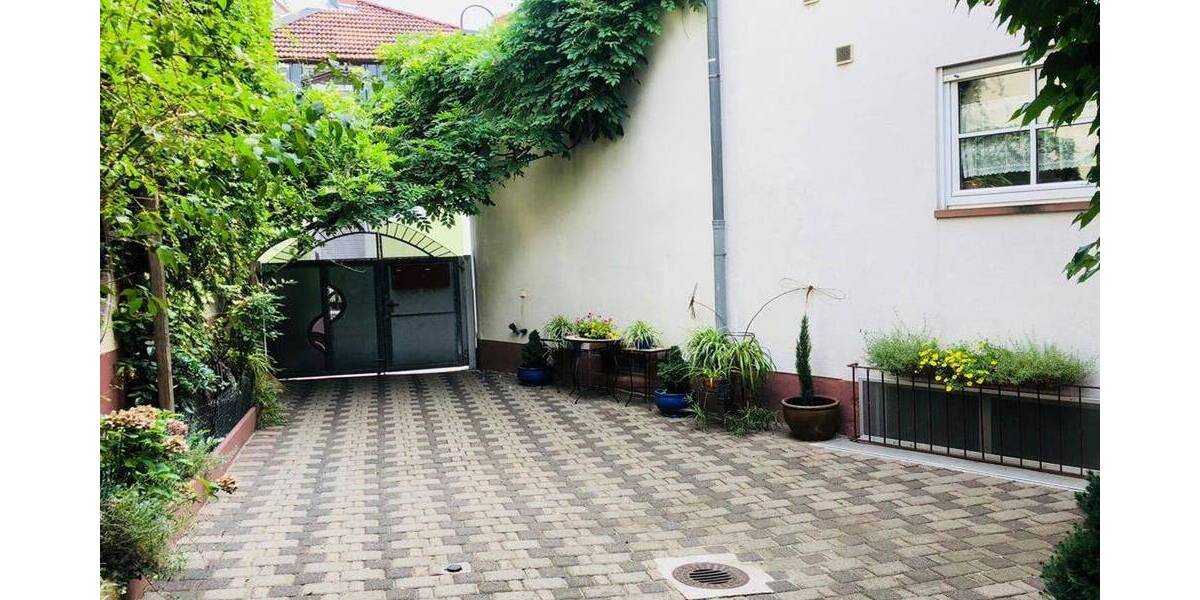 Mehrfamilienhaus, Wohnhaus Kaiserslautern Innenstadt - 1 Zimmer, 299 m&sup2;, 565.000&euro; | Angebot:25992801