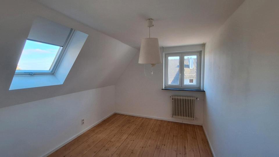 Einfamilienhaus Kaiserslautern Bahnheim - 5 Zimmer, 185 m&sup2;, 1.580&euro; | Angebot:26576249
