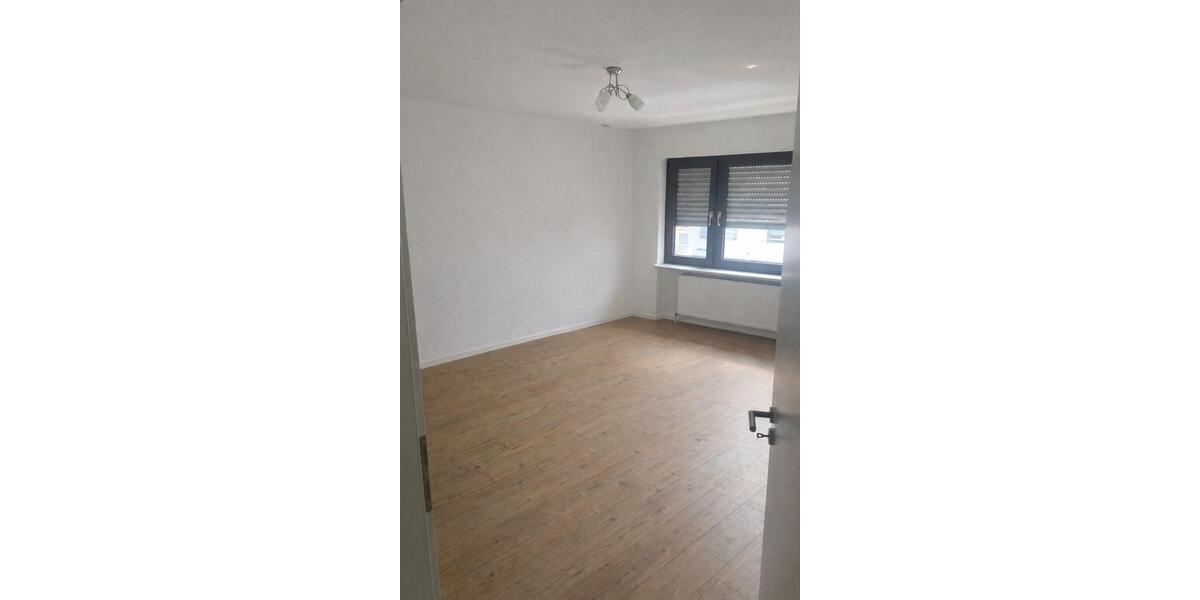 Etagenwohnung Steinwenden - 2 Zimmer, 58 m&sup2;, 800&euro; | Angebot:26311751