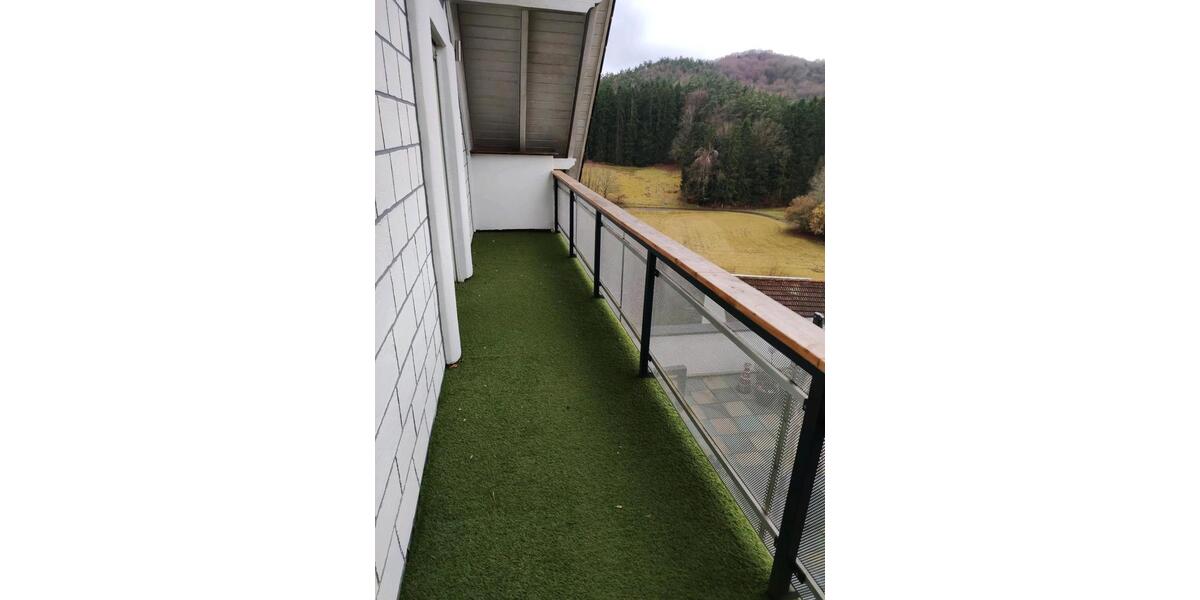 Dachgeschoßwohnung Krickenbach - 4 Zimmer, 108 m&sup2;, 1.400&euro; | Angebot:24826725