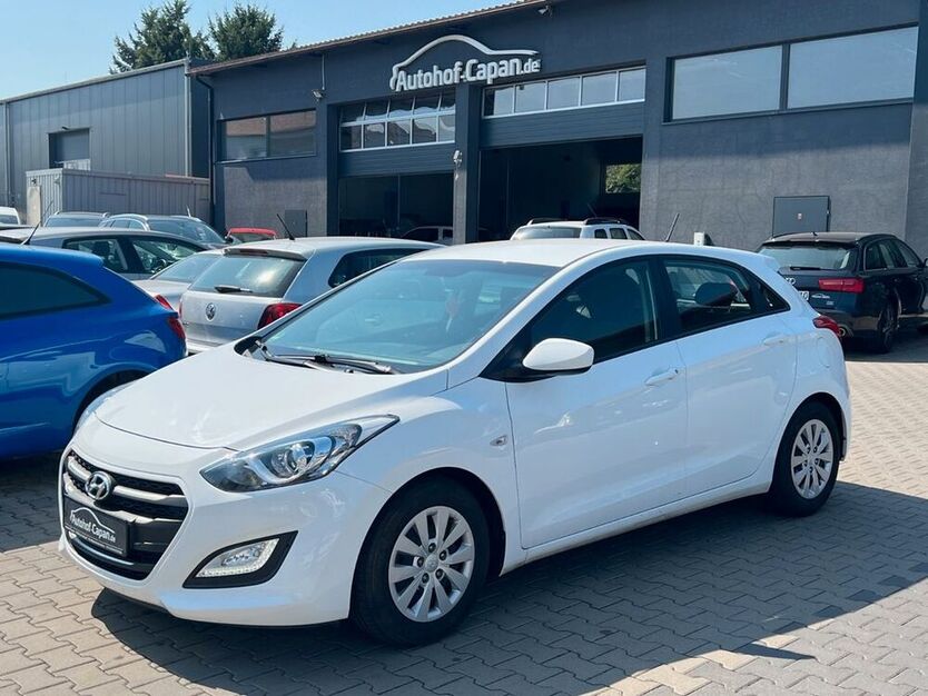 i30