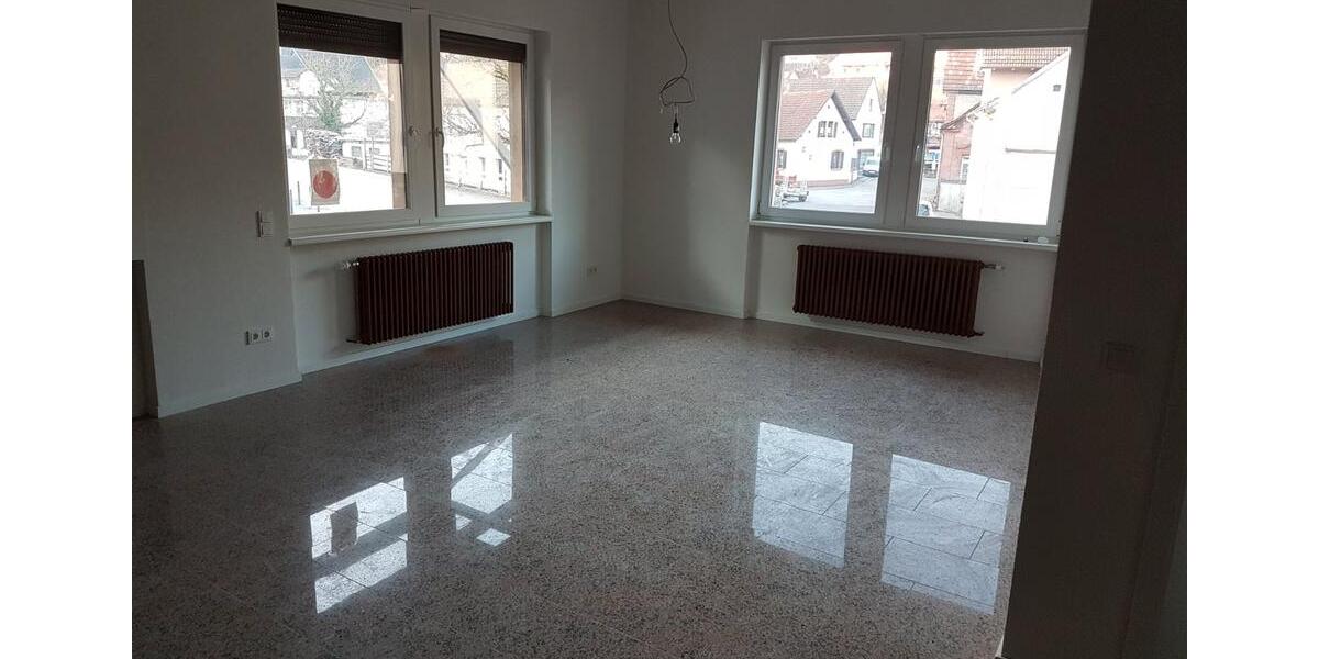 Hochparterre Wilgartswiesen - 3 Zimmer, 130 m&sup2;, 1.550&euro; | Angebot:27535807