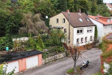 Haus Waldfischbach-Burgalben Burgalben - 7 Zimmer, 130 m&sup2;, 129.000&euro; | Angebot:25706019