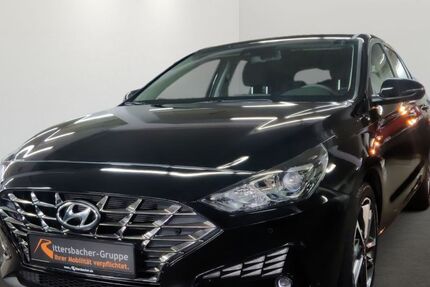 Hyundai i30 37.952 km 18.980 € Kaiserslautern 67663