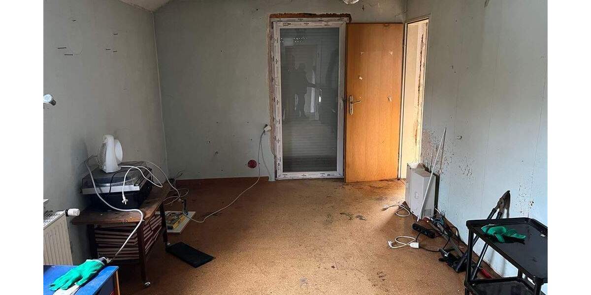 Mehrfamilienhaus, Wohnhaus Kaiserslautern Innenstadt - 5 Zimmer, 120 m&sup2;, 125.000&euro; | Angebot:25666143