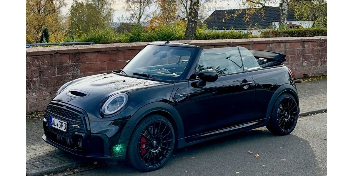 Mini John Cooper Works Cabrio 42.950 km 32.990 &euro; Weilerbach 67685