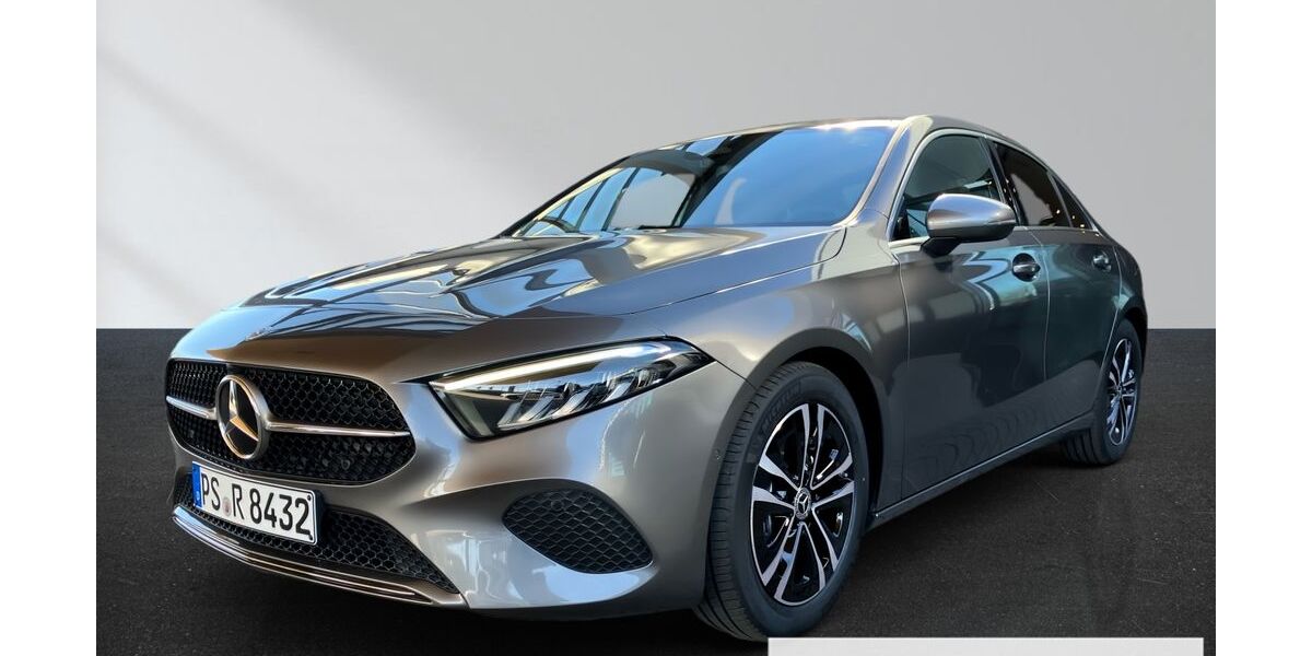 Mercedes-Benz A 180 9.000 km 38.900 € Pirmasens 66953