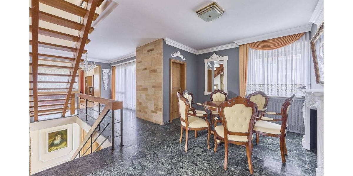 Einfamilienhaus Bad Dürkheim - 8 Zimmer, 290 m&sup2;, 975.000&euro; | Angebot:26486631