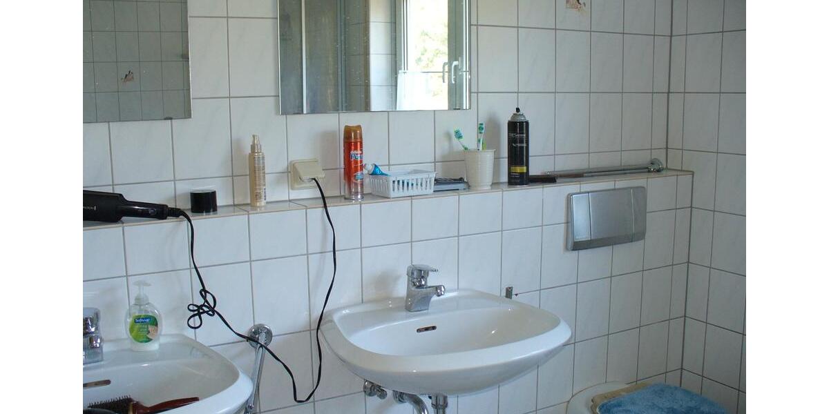 Doppelhaushälfte Kaiserslautern Bahnheim - 4 Zimmer, 173 m&sup2;, 1.780&euro; | Angebot:26065425