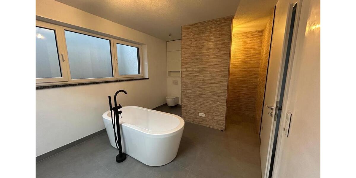 Terrassenwohnung Wartenberg-Rohrbach Rohrbach - 4 Zimmer, 175 m&sup2;, 2.500&euro; | Angebot:25323611