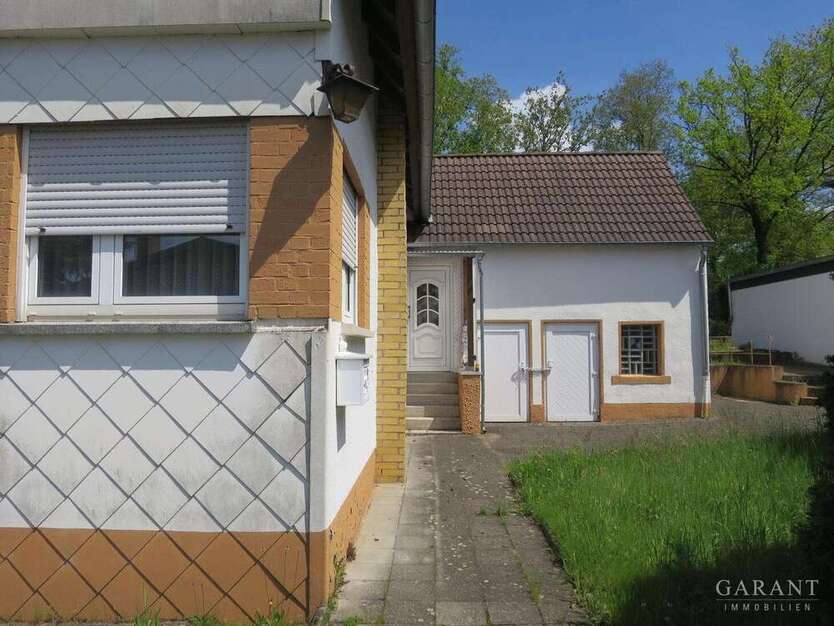 Haus zum Kaufen in Ramstein-Miesenbach 185.000 € 135 m²