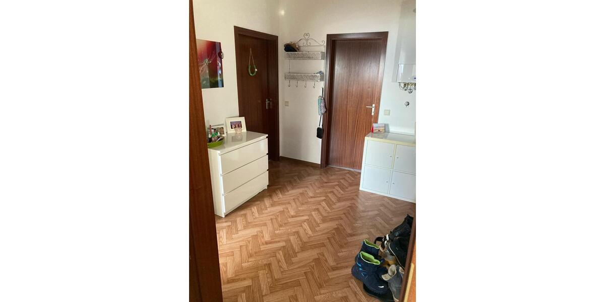 Etagenwohnung Eisenberg (Pfalz) - 2 Zimmer, 64 m&sup2;, 650&euro; | Angebot:26476594