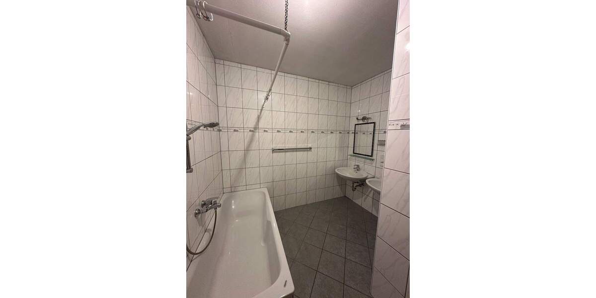 Mehrfamilienhaus, Wohnhaus Kottweiler-Schwanden Schwanden - 1 Zimmer, 529 m&sup2;, 395.000&euro; | Angebot:25691355