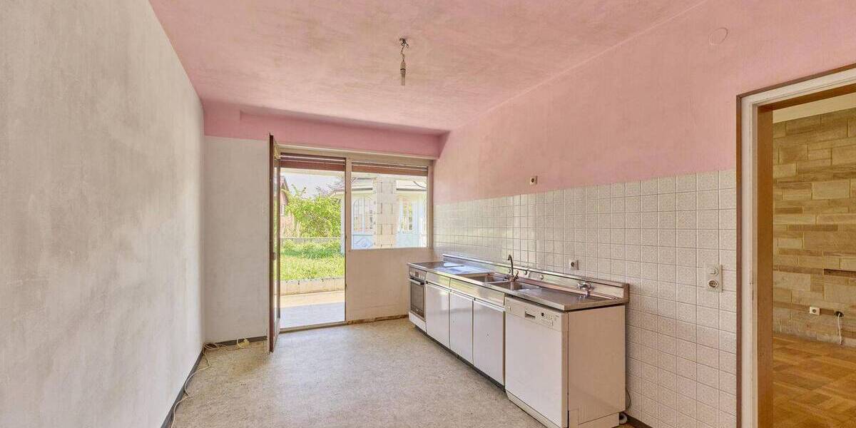 Einfamilienhaus Bad Dürkheim - 8 Zimmer, 290 m&sup2;, 975.000&euro; | Angebot:26486631
