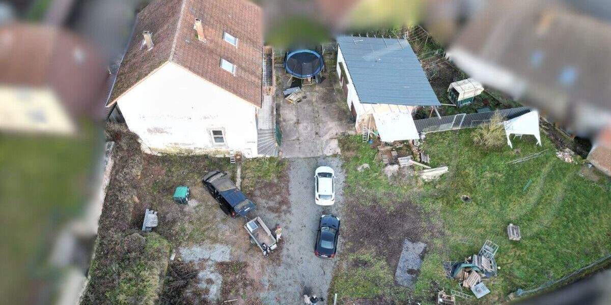 Doppelhaushälfte Rothselberg - 9 Zimmer, 250 m&sup2;, 129.000&euro; | Angebot:25739660