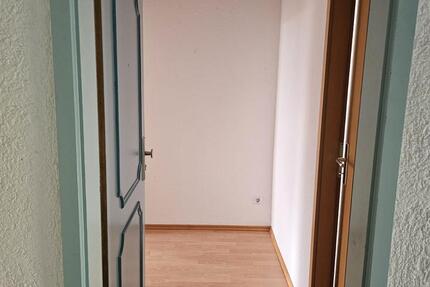 Wohnung Pirmasens Niedersimten - 3 Zimmer, 74 m&sup2;, 720&euro; | Angebot:26341532