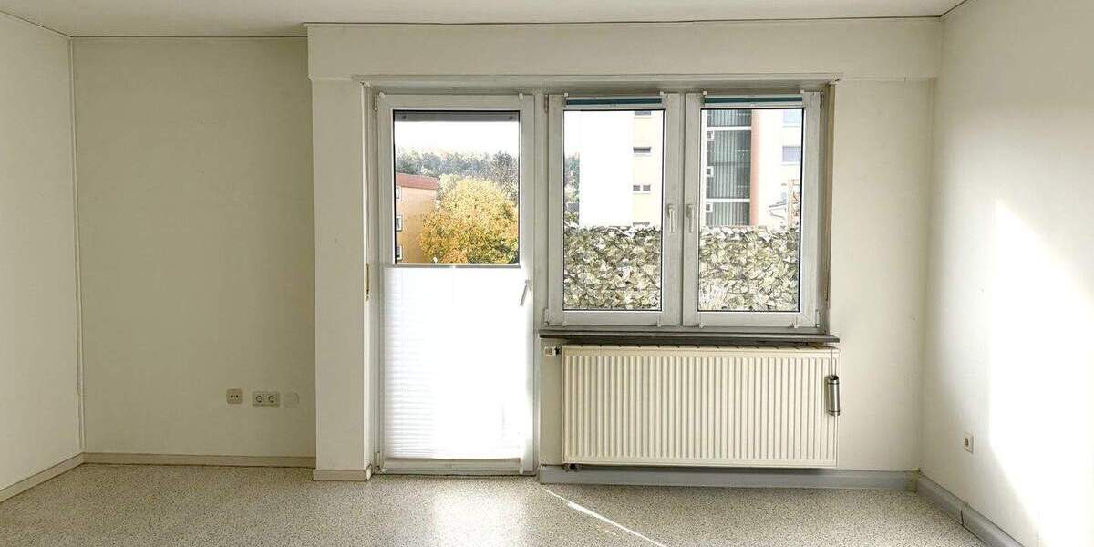 Helle 4-Zimmer-Wohnung direkt am Volkspark! 4 zimmer