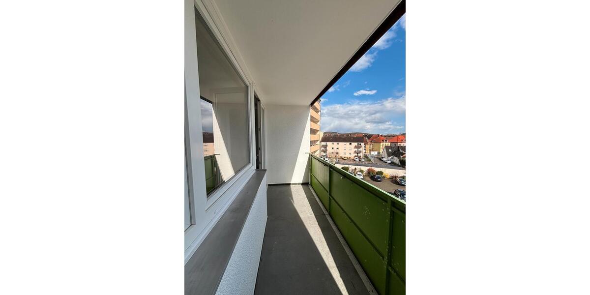 Etagenwohnung Kaiserslautern Betzenberg - 3 Zimmer, 100 m&sup2;, 1.100&euro; | Angebot:26042575