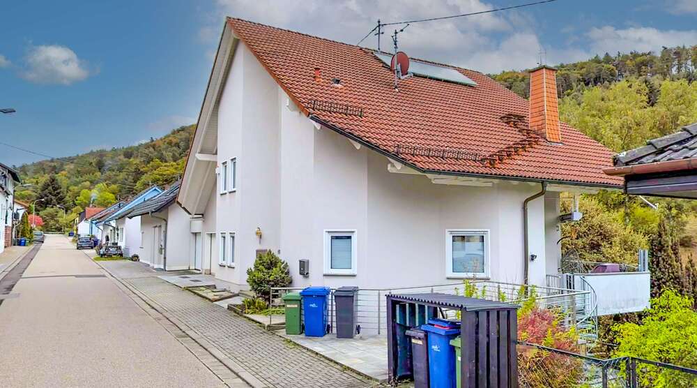 Einfamilienhaus Elmstein - 6 Zimmer, 237 m&sup2;, 439.000&euro; | Angebot:24867612