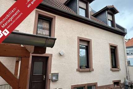 Haus Kaiserslautern Betzenberg - 6 Zimmer, 110 m&sup2;, 179.000&euro; | Angebot:21185429