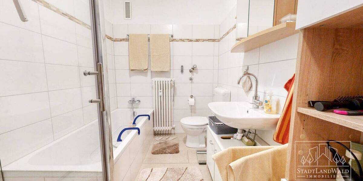 Etagenwohnung Pirmasens Innenstadt - 3 Zimmer, 88 m&sup2;, 125.000&euro; | Angebot:26723216