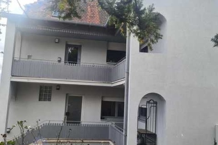 Stilvolles gepflegtes und renoviertes Einfamilienhaus Nähe Schönenberg-Kübelberg 6 zimmer