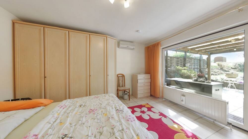 Bungalow Jettenbach - 5 Zimmer, 167 m&sup2;, 320.000&euro; | Angebot:26217582