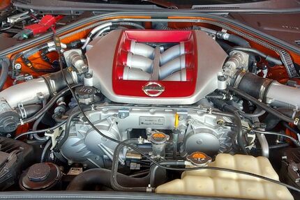 Nissan GT-R 12.000 km 139.999 &euro; Horbach 66851