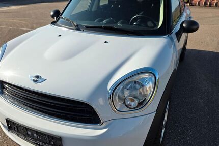 Mini ONE 150.000 km 7.900 &euro; CLAUSEN 66978