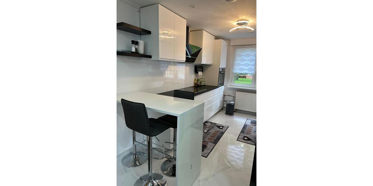 Erdgeschoßwohnung Kaiserslautern Bahnheim - 3 Zimmer, 98 m&sup2;, 800&euro; | Angebot:24855525