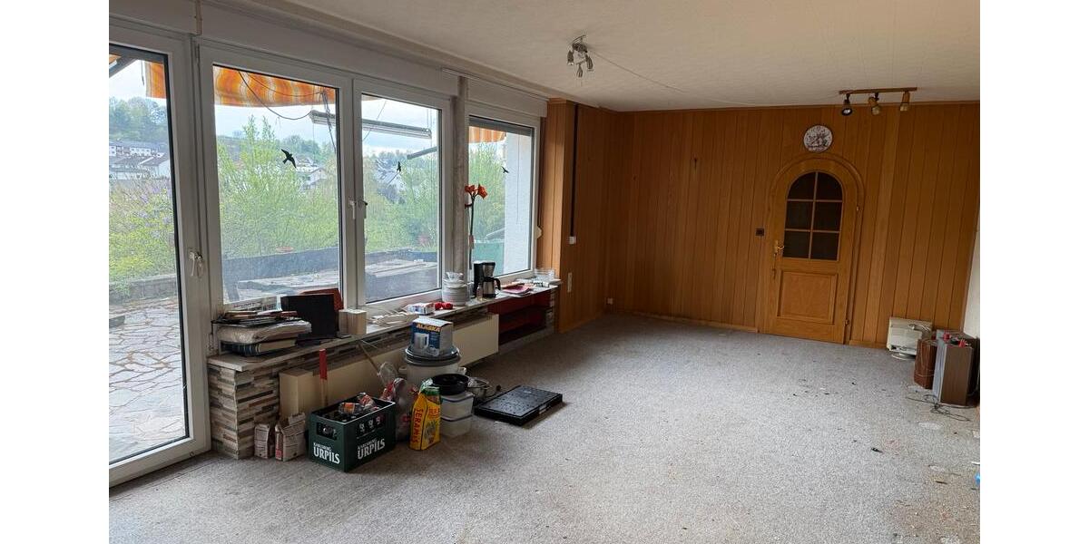 Einfamilienhaus Waldfischbach-Burgalben Burgalben - 8 Zimmer, 180 m&sup2;, 330.000&euro; | Angebot:26252706