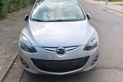 Mazda 2 58.000 km 6.300 &euro; Göllheim 67307