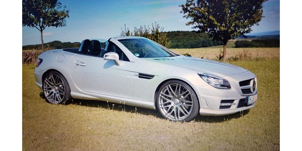 Mercedes-Benz SLK 350 34.600 km 31.800 &euro; Börsborn 66904