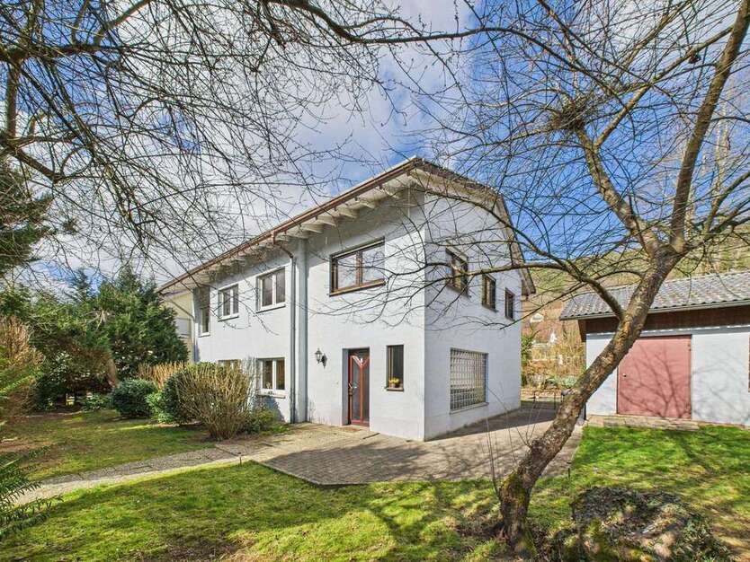 Haus zum Kaufen in Kaiserslautern 398.000 € 209 m²