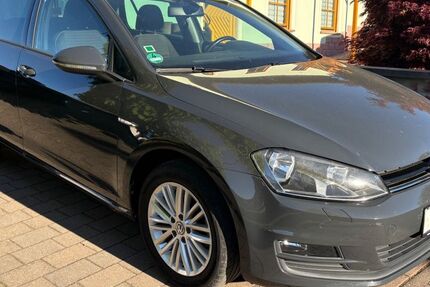 VW Golf 89.941 km 10.990 &euro; Wahnwegen 66909