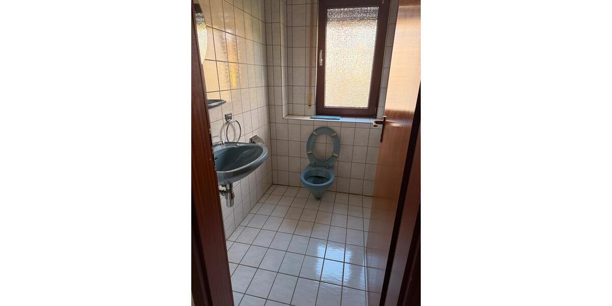 Etagenwohnung Kaiserslautern Bahnheim - 4 Zimmer, 91 m&sup2;, 1.000&euro; | Angebot:26241785