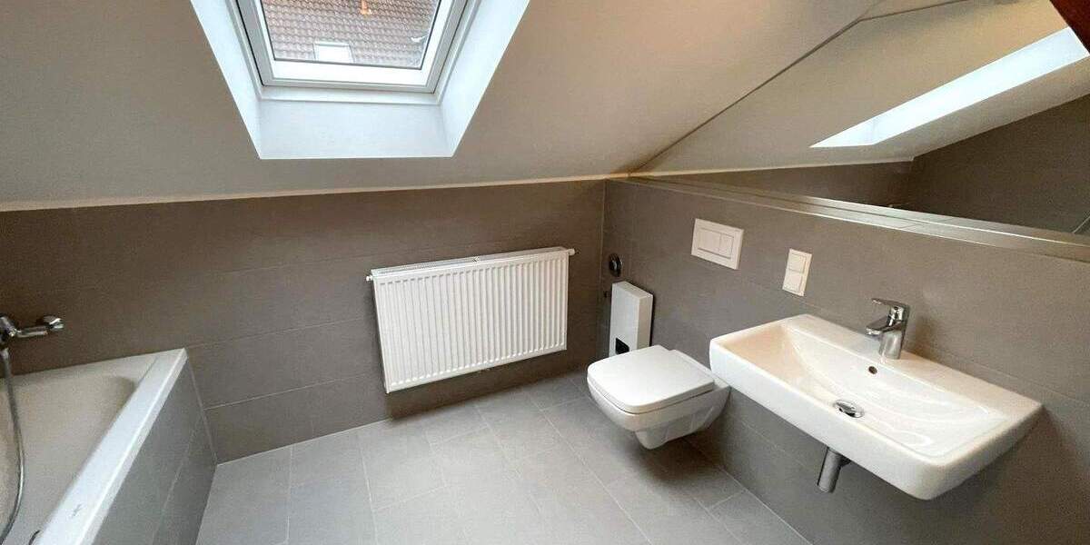 KL-City - Ruhige und modernisierte 4-Zimmerwohnung mit Einbauküche in zentraler Lage 4 zimmer