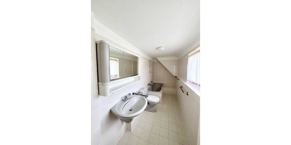 Einfamilienhaus Kaiserslautern Dansenberg - 6 Zimmer, 158 m&sup2;, 249.000&euro; | Angebot:26629247