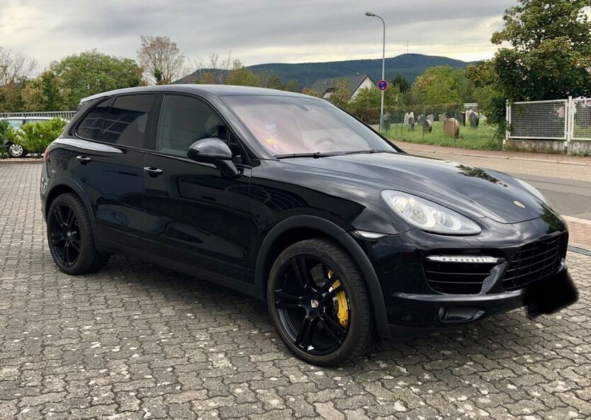 Porsche Cayenne 264.000 km 16.800 € Neustadt 67433