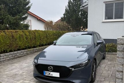 Mazda 3 61.000 km 18.300 &euro; Eisenberg 67304