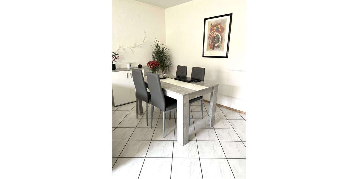 Wohnung zum Kaufen in Mehlingen 197.000 € 90 m² 3 zimmer