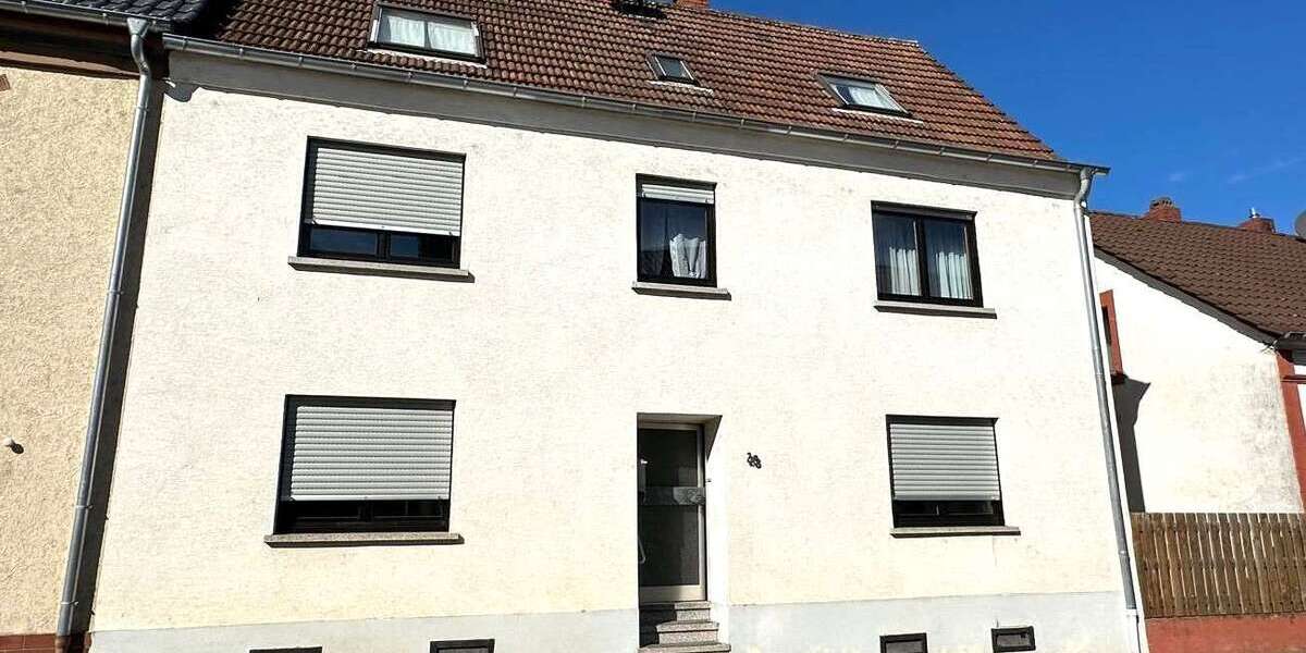 Einfamilienhaus Hauptstuhl - 6 Zimmer, 214 m&sup2;, 1.800&euro; | Angebot:27103235