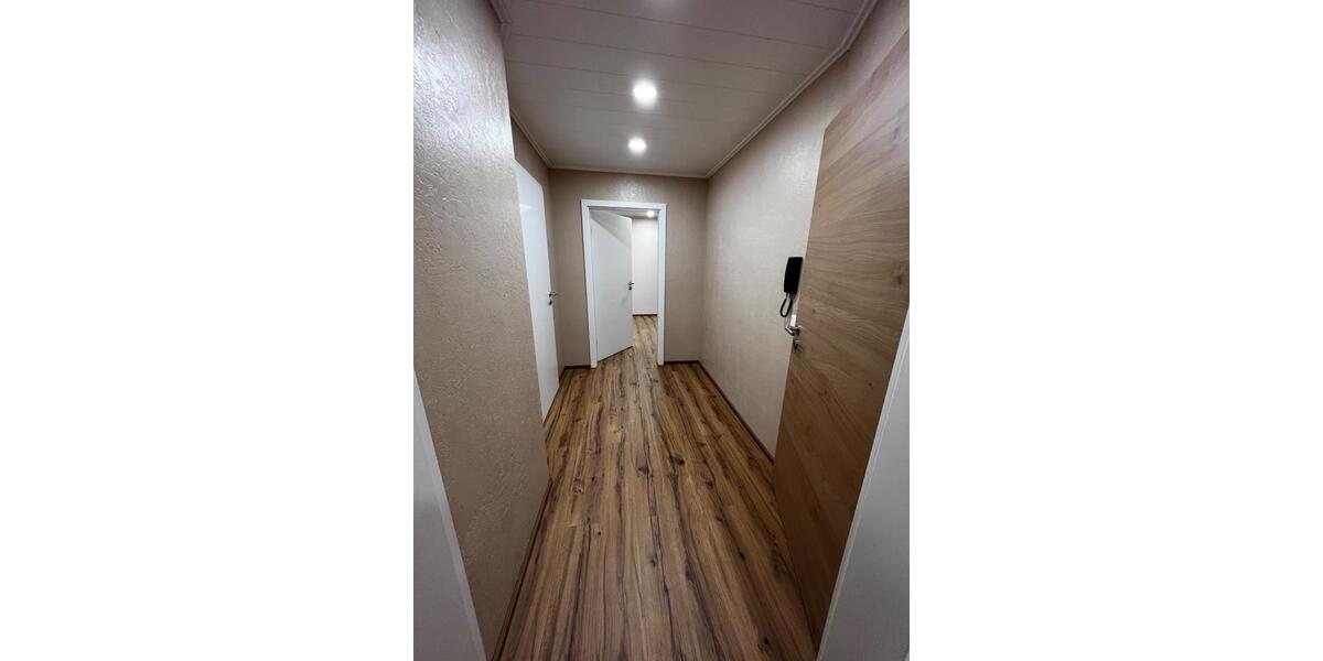 Dachgeschoßwohnung Steinwenden - 2 Zimmer, 55 m&sup2;, 700&euro; | Angebot:25872324