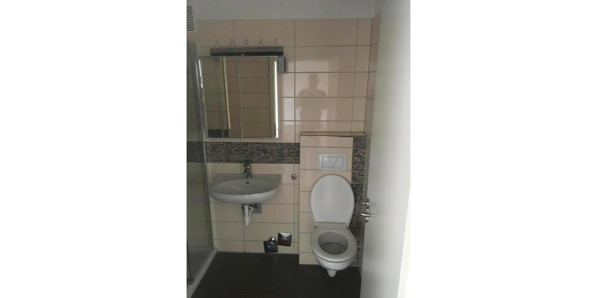 Etagenwohnung Kaiserslautern Engelshof - 2.5 Zimmer, 60 m&sup2;, 140.000&euro; | Angebot:24832505