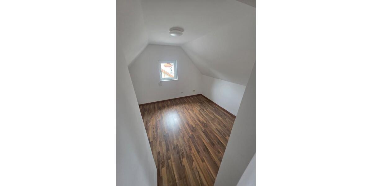 Einfamilienhaus Marnheim - 7 Zimmer, 120 m&sup2;, 299.000&euro; | Angebot:26814504