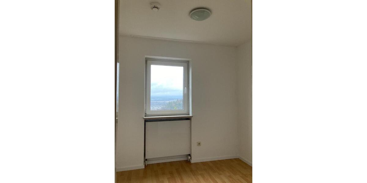 Etagenwohnung Landstuhl - 4 Zimmer, 107 m&sup2;, 1.000&euro; | Angebot:26535197
