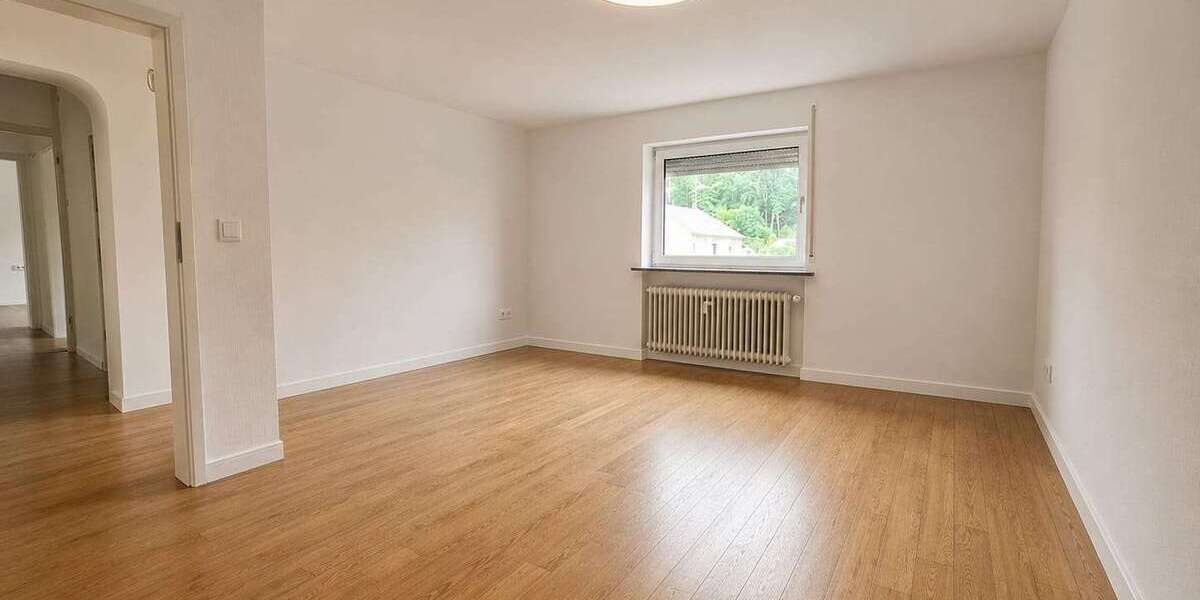Etagenwohnung Kaiserslautern Einsiedlerhof - 4 Zimmer, 91 m&sup2;, 950&euro; | Angebot:26864162